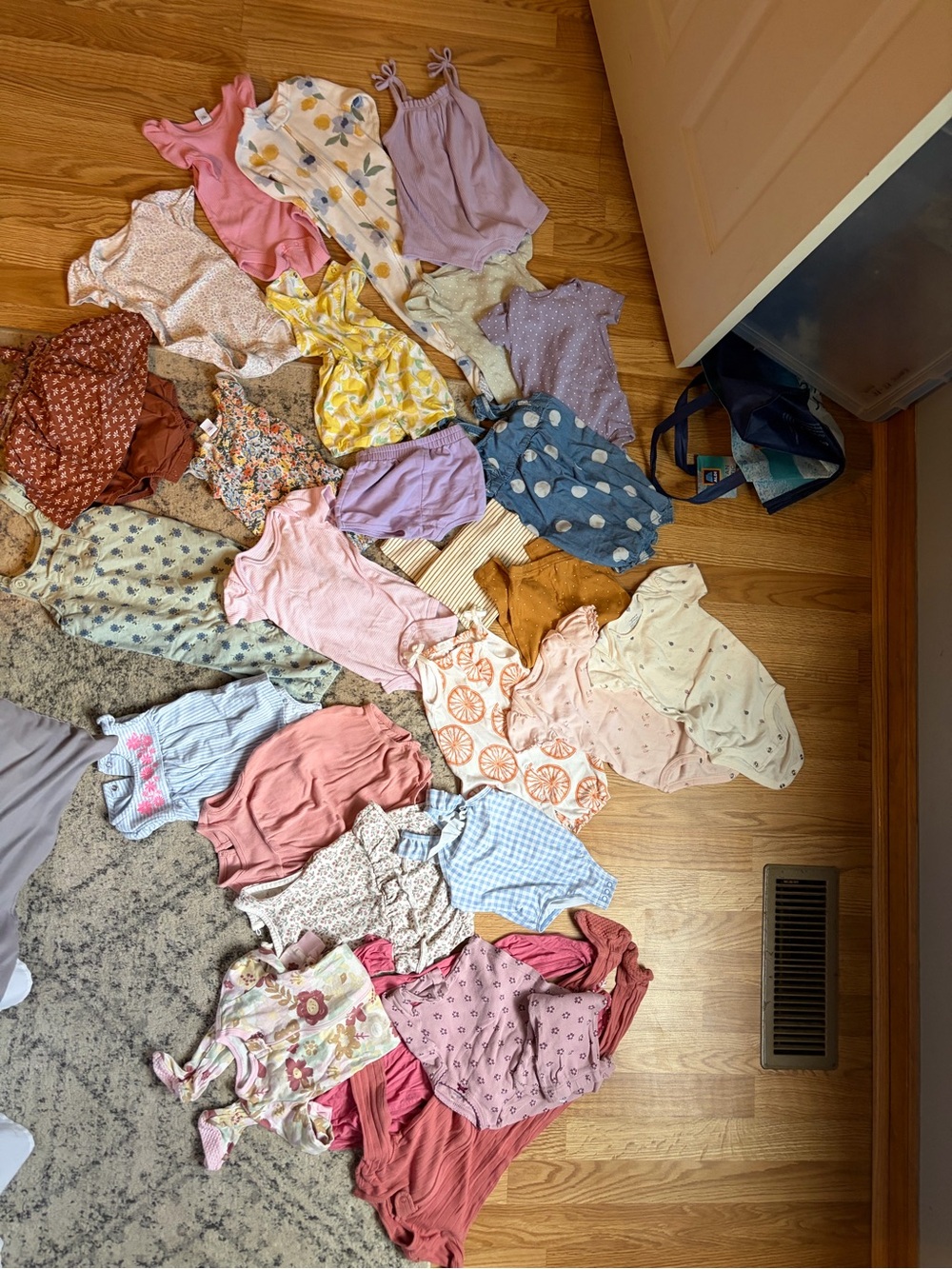 26 pieces 12 month girl bundle (spring/summer